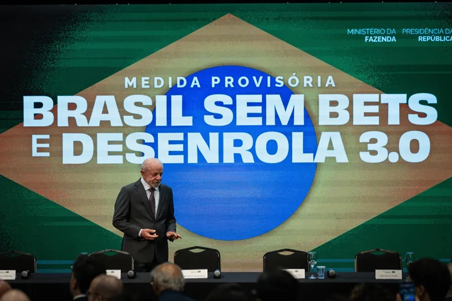 O presidente Lula (PT) durante reunião para tratar das bets no Brasil. - Pedro Ladeira - 1.set.26/Folhapress